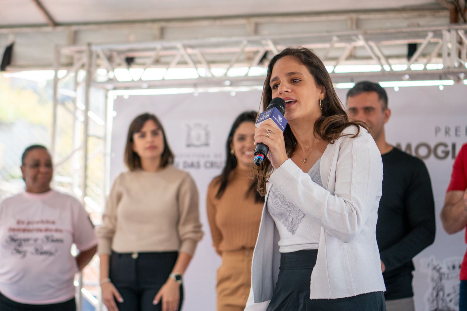 Marina Helou mostra na prática resultado de fazer política com a participação das pessoas em Mogi das Cruzes